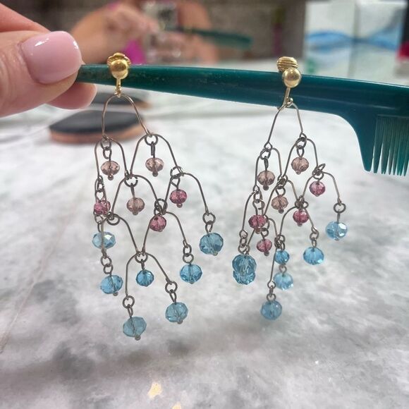 Colorful clip dangle earrings - Picture 2 of 6